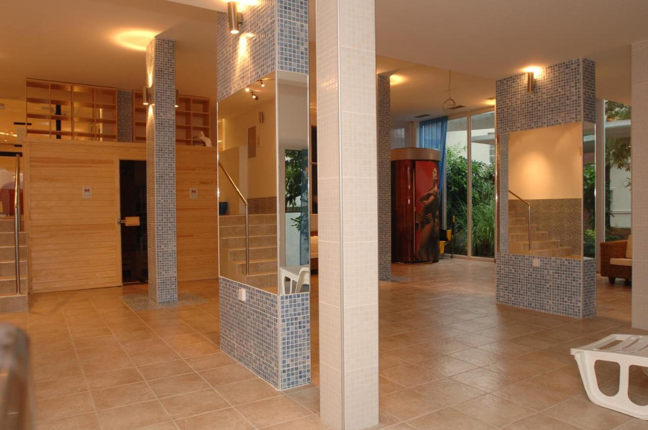 Hunguest Hotel Sun Resort Херцег Нови Екстериор снимка