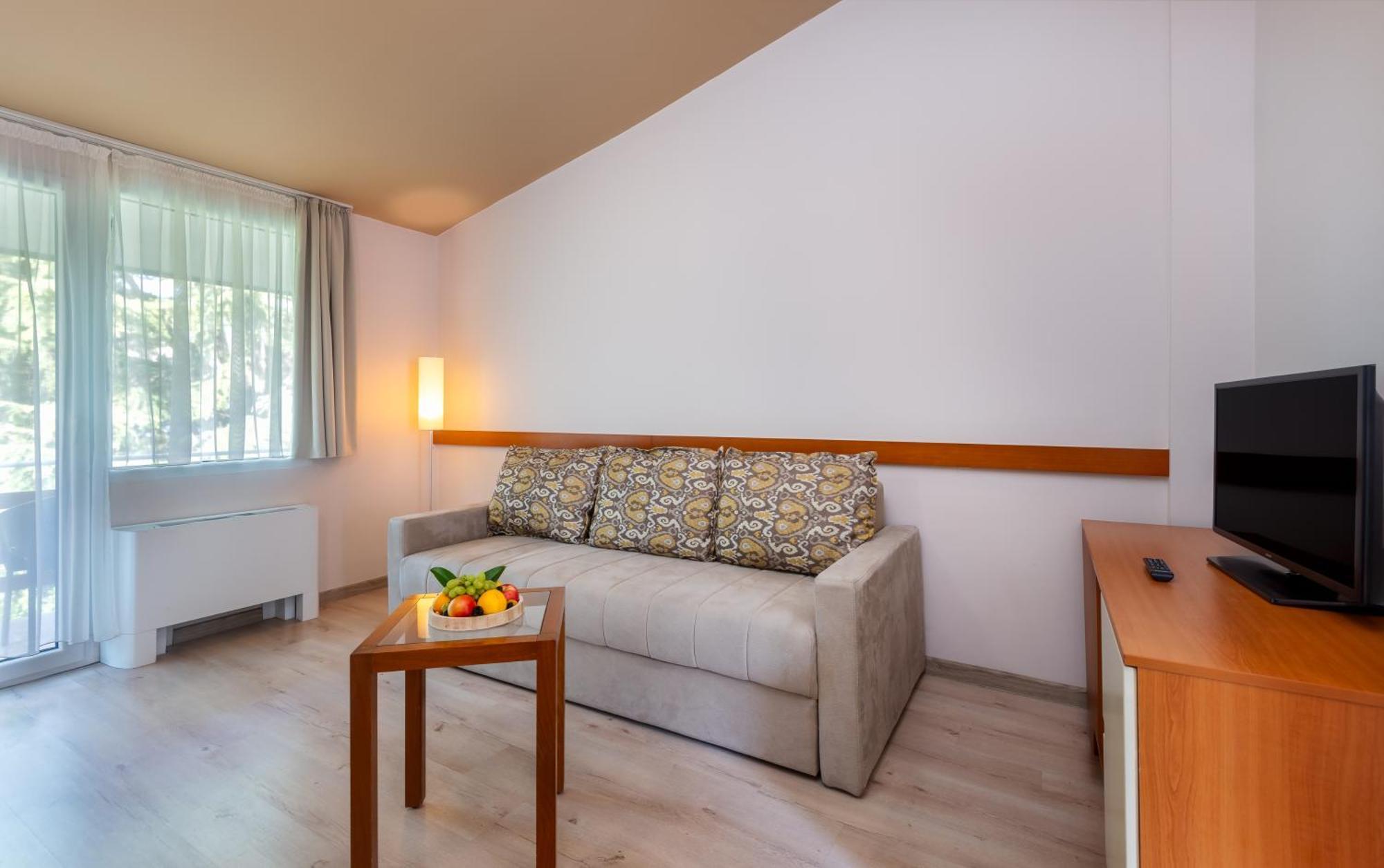 Hunguest Hotel Sun Resort Херцег Нови Екстериор снимка